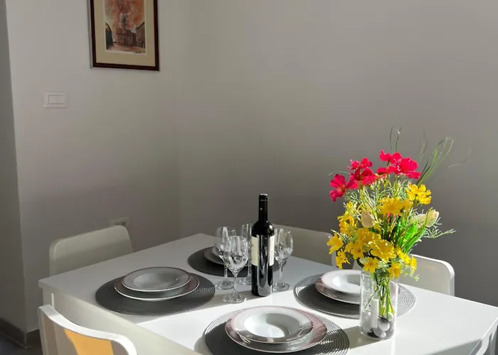 Lily Apartman *