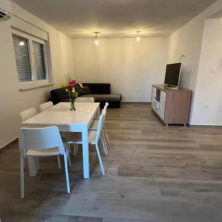 Apartament Lily